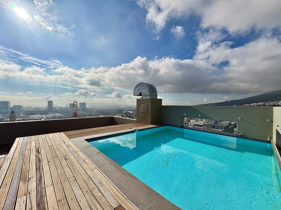 2 Bedroom Property for Sale in Cape Town City Centre Western Cape